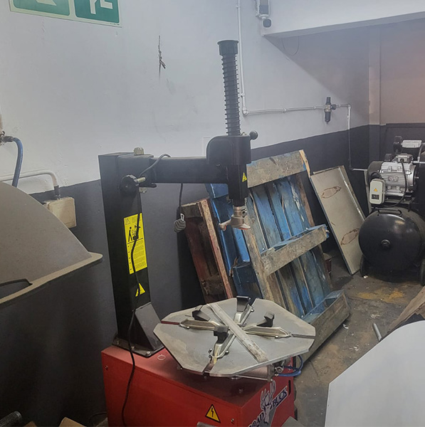tyre shop 1 tyre shop 1